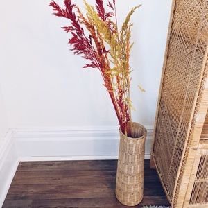 Wicker vase